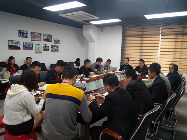 幸福是奋斗出来的！——午夜免费福利视频陶团队12月总结会