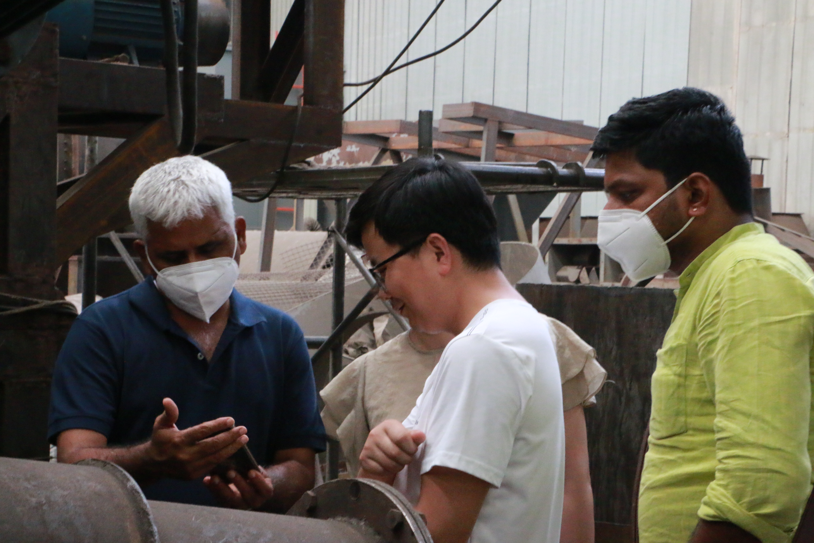 分享印尼客户椰壳午夜在线观看视频的实地考察