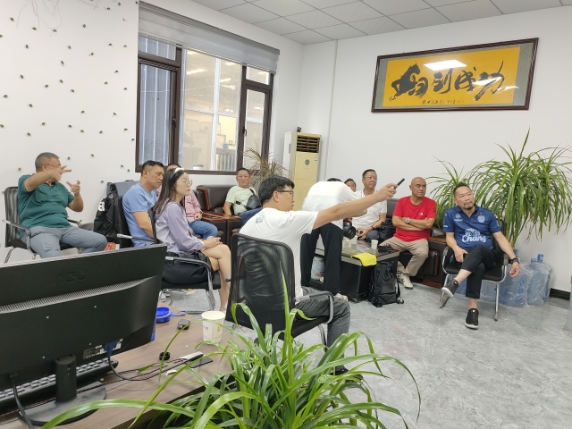 新型生物质午夜在线观看视频——客户交流精彩瞬间